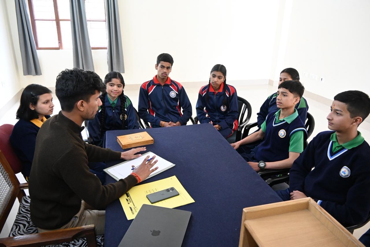 Engaging the student community with expert-led guidance in Pithoragarh.